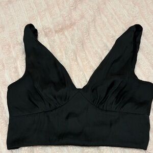 Black Sleeveless Crop Top